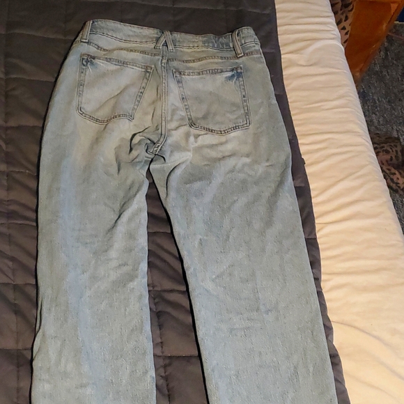 Maurices legacy distressed straight leg jeans - Picture 2 of 2